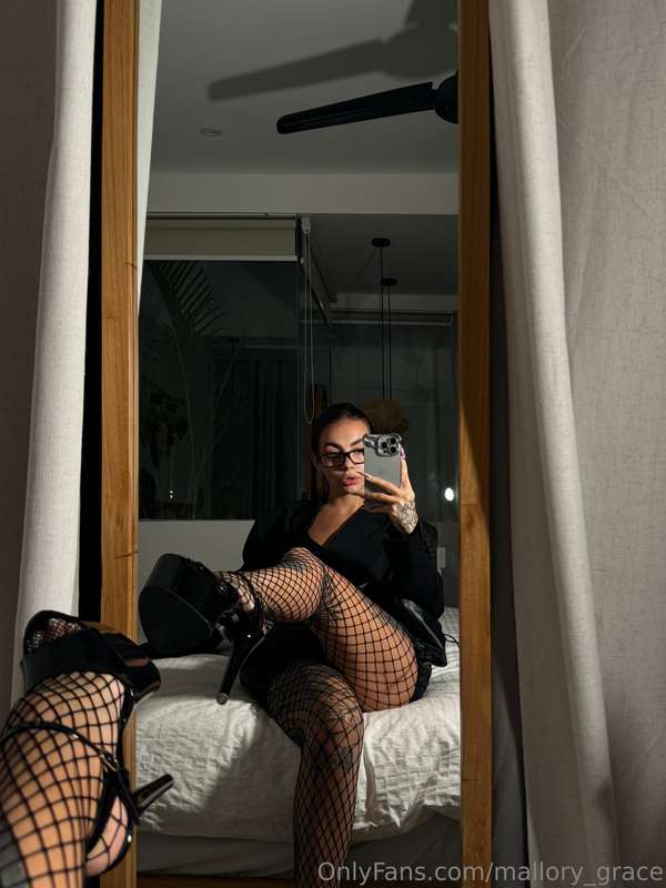 Let’s play a little game 🎲 If I had you for one night which ..