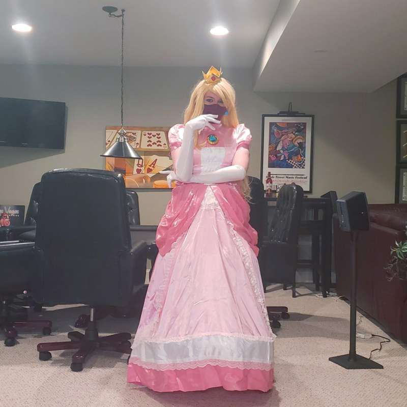 Here's another Classic Peach. This should be Very fun. >:) 3