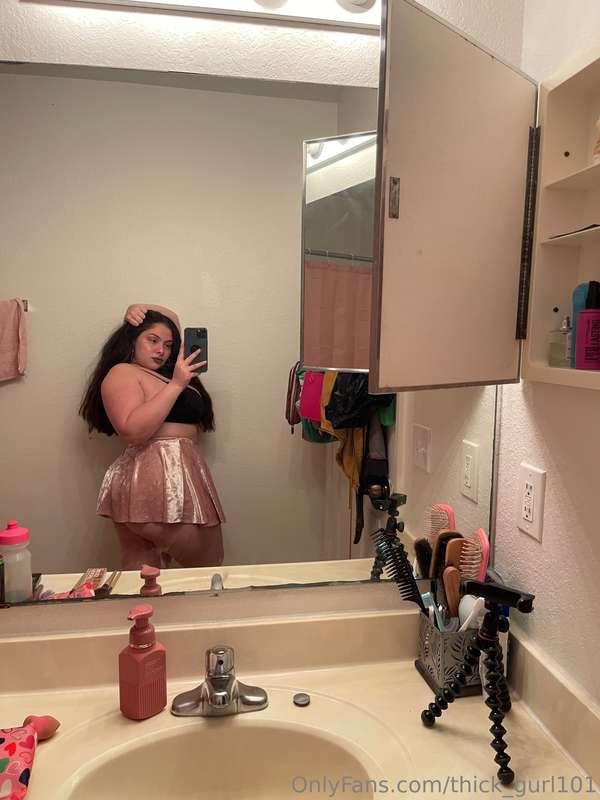 Thick_Gurl101 - Onlyfans - 23 Jun, 2024 9