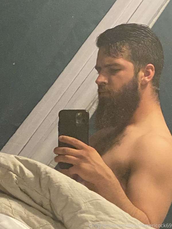 Long hard day, post shower pics are my fav 🥰