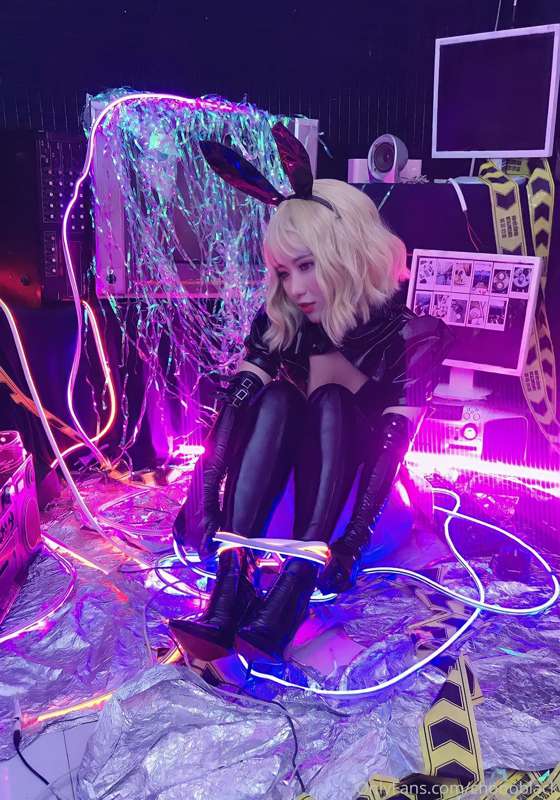 Did a shiny shoot yesterday, incase you miss the livestream .. 2