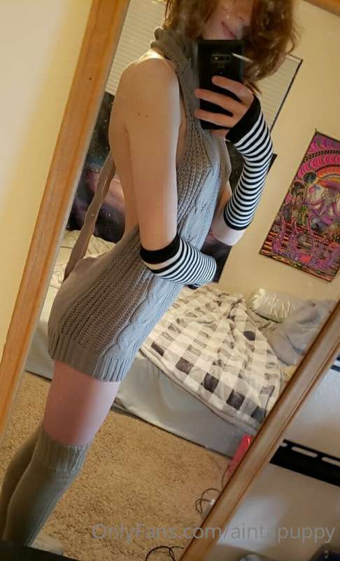 i got a sweater. c: 1