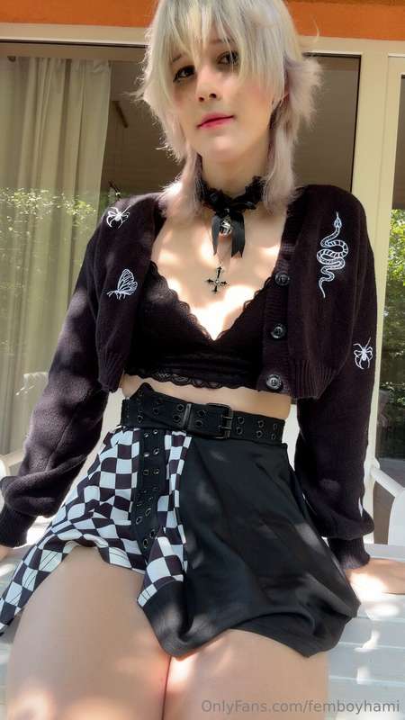is it me or did my boobs grow again?!?! :33 they are so sens.. 3
