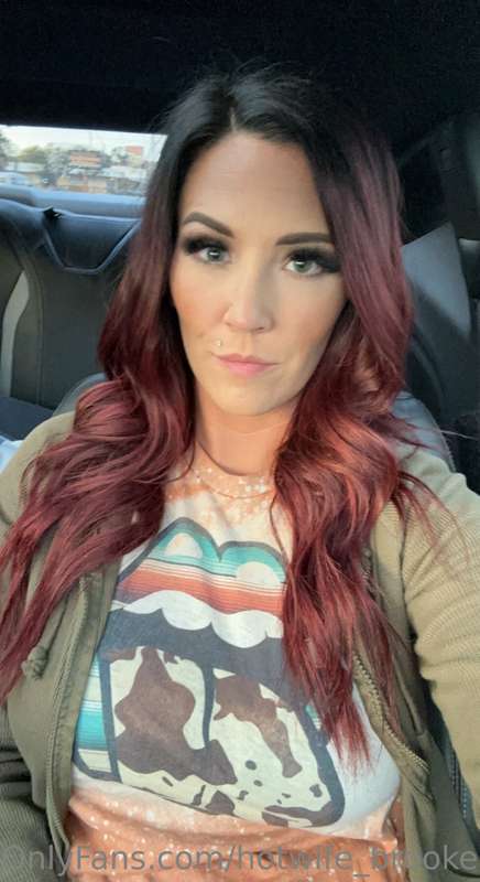 New hair, who dis?! I love it!!! And yes I got extensions to..