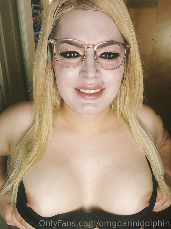 Boooobs! 💜💜 4