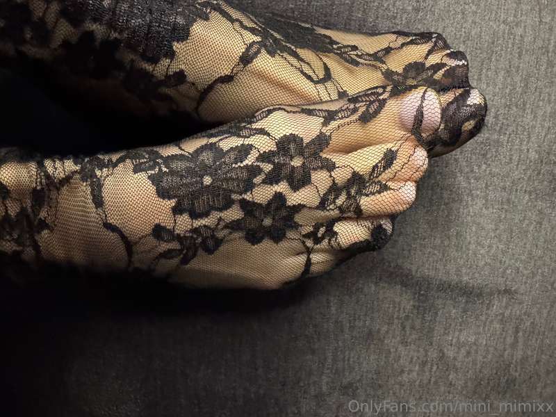 My cute perfect little feet in lace stockings❤️‍🔥 i want you.. 1