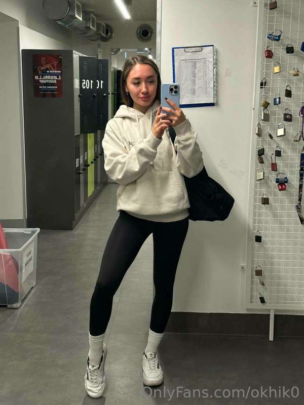 Honey, sometimes I spend a lot of time at the gym, all so I .. 2