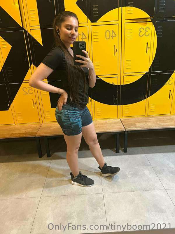 Don’t you want to be fuck partner? 😈😈😈