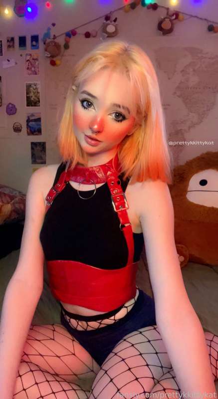 Prettykkittykat - Fansly - 07 Oct, 2022 14