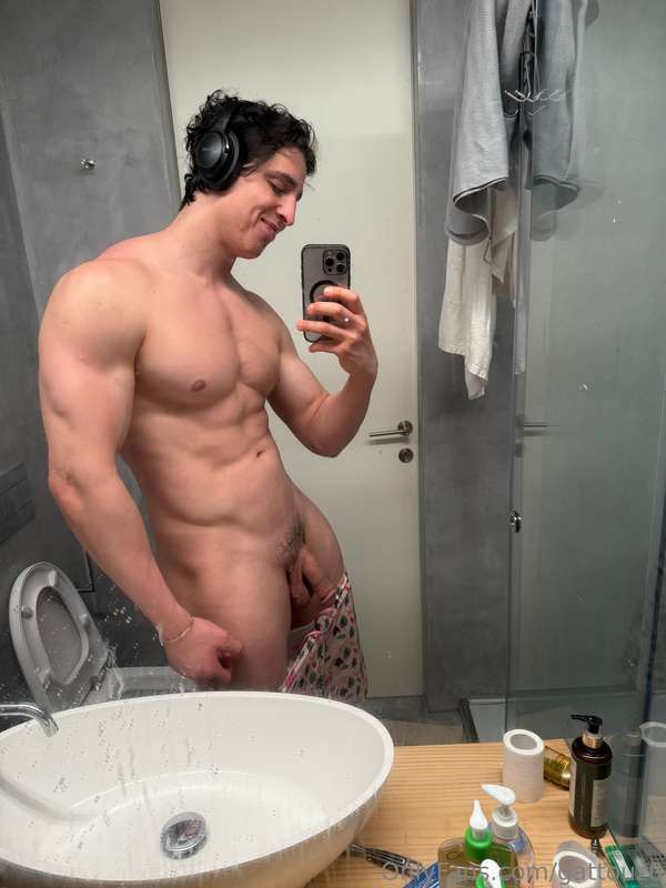 Gattouz0 - Onlyfans - 01 Mar, 2025