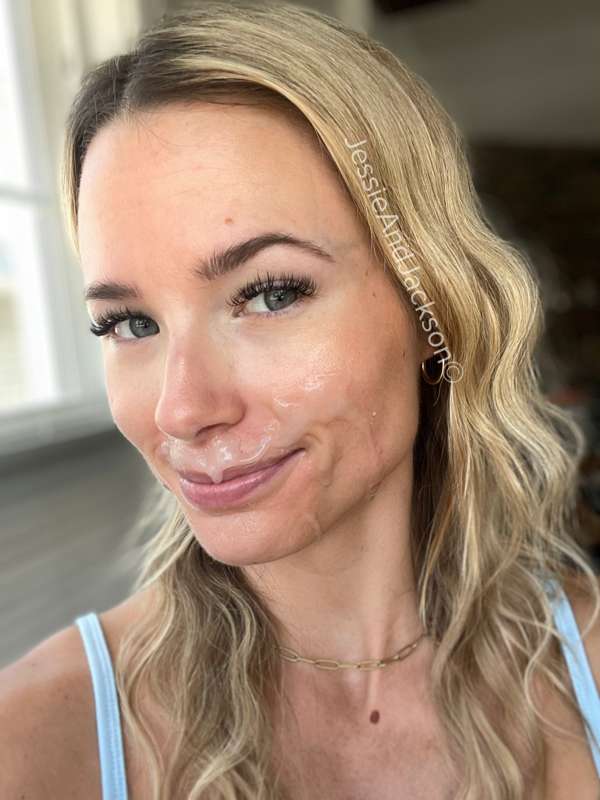 **Started the day with a big load to the face** 💦
Hoping to .. 7