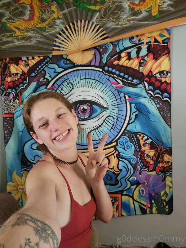 Trusting the process ✨️ 🙏 🙌 making a backdrop for y'all FINA..