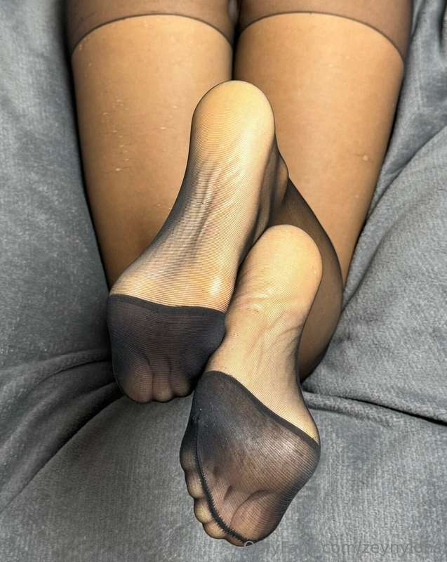 Zeynylons - Onlyfans - 12 Oct, 2024 2