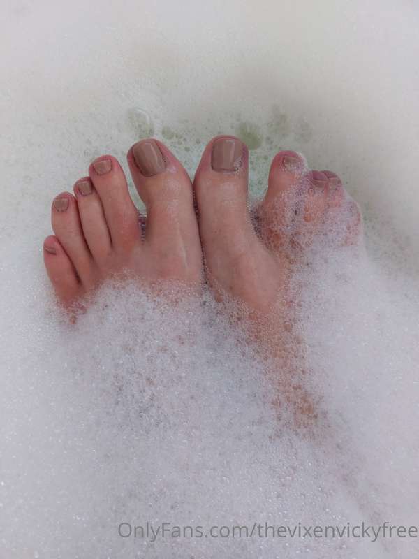 Would you scrub these toes?