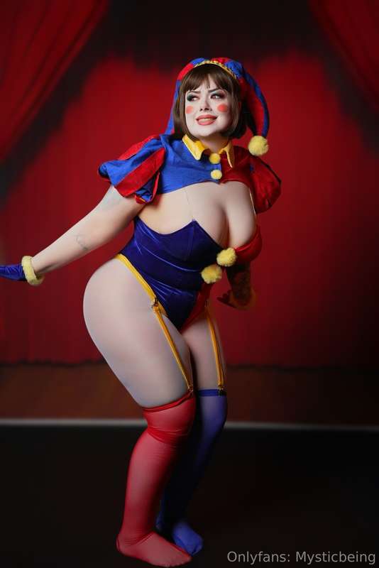 Day 29/31 days of Halloween | Pomni from The Amazing Digital.. 6