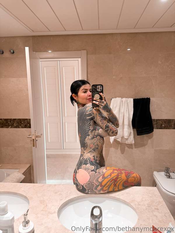 Can't help but to show this 🍑 off