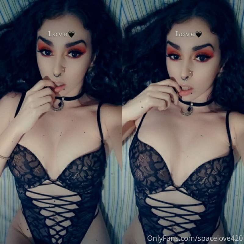 🖤