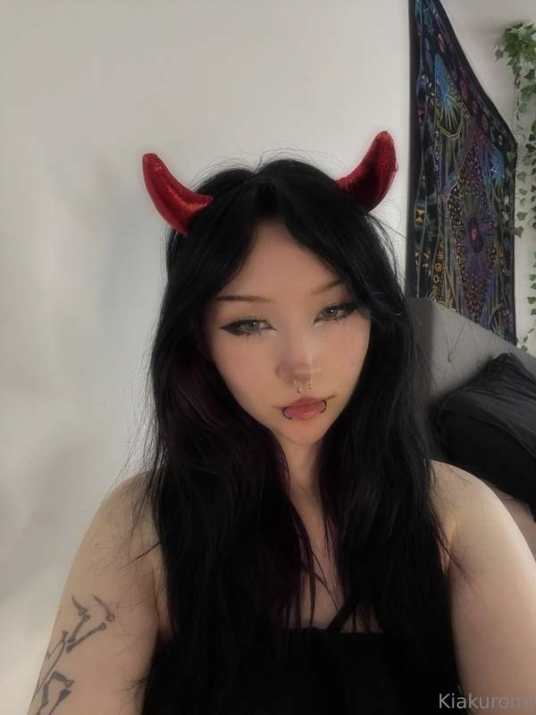 Devil outfit <3 17