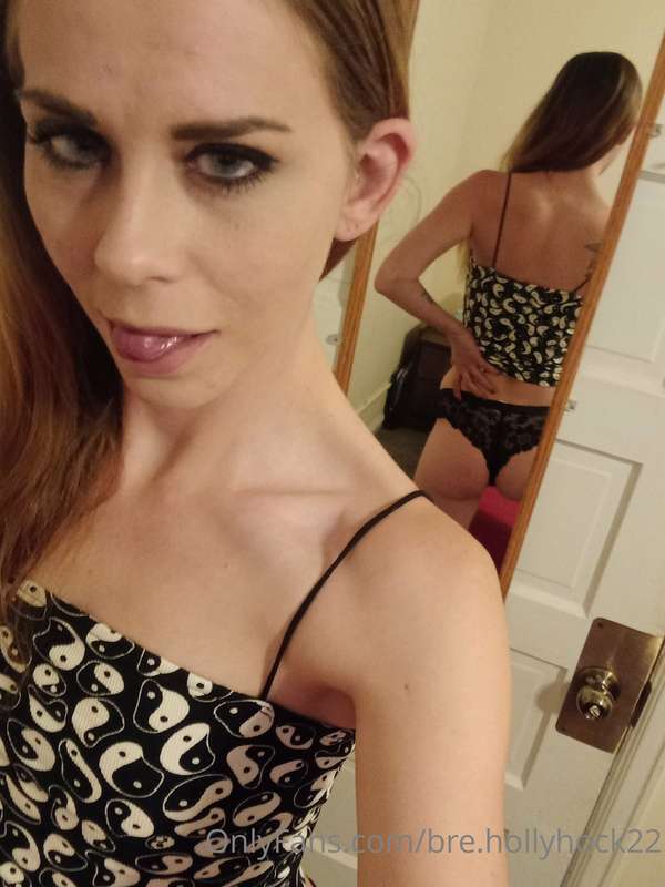 Happy hump day everyone! 😉❤ 2