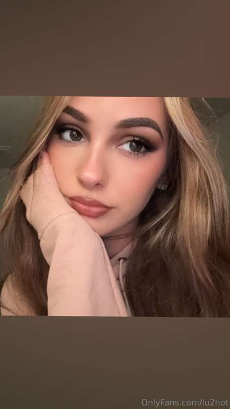 Thinking about you🥰 Wonder if I ever crossed your mind?🙈