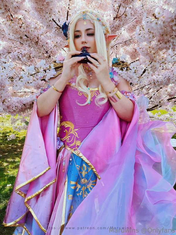 Pink ZeldaCosplay + lingerie lewds for my April Patreon supp.. 3