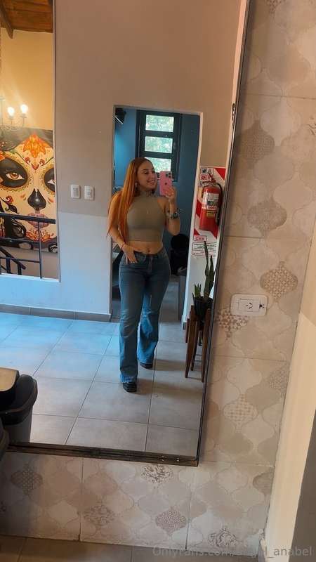 Am i pulling off the jeans? 🙊
