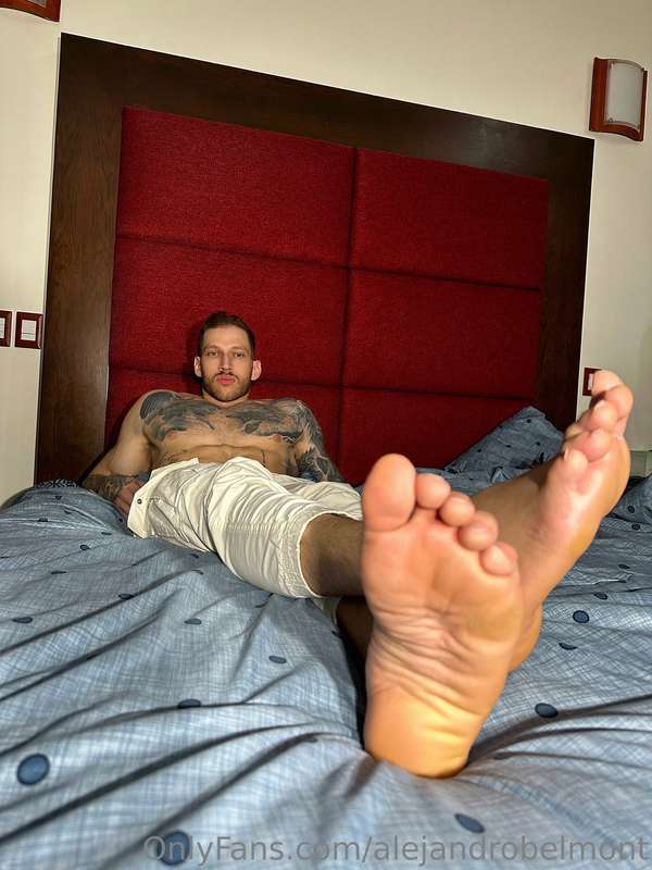 Feet photo dump 🦶 5