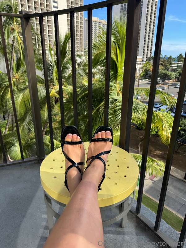 Got my first pair of heels ;). Shoot me a post idea to make .. 1
