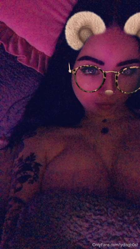 I’m going to be exclusively posting pictures here and full l..