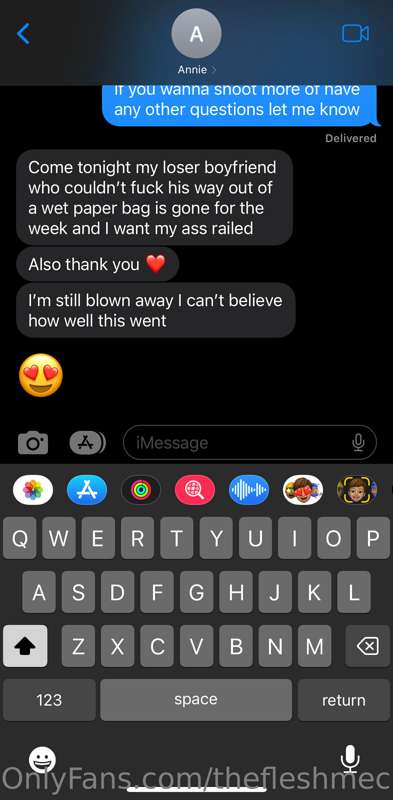 The text I couldn’t resist 🥵🥵 on my way to Toronto