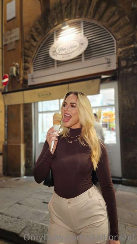 Diamonds on my wrist, so you call me ice cream. You could do..