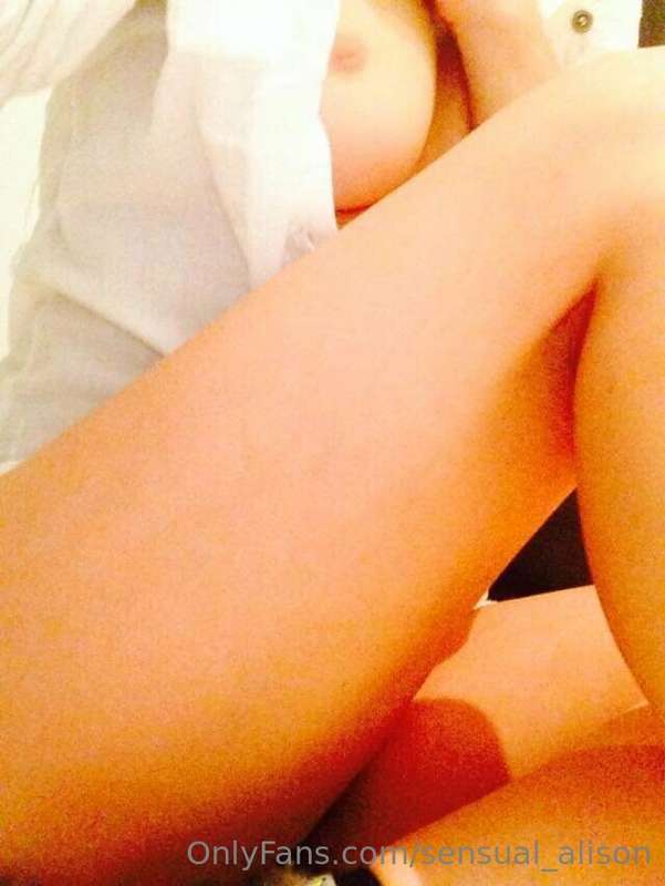 Sensual_Alison - Onlyfans - 09 Feb, 2023