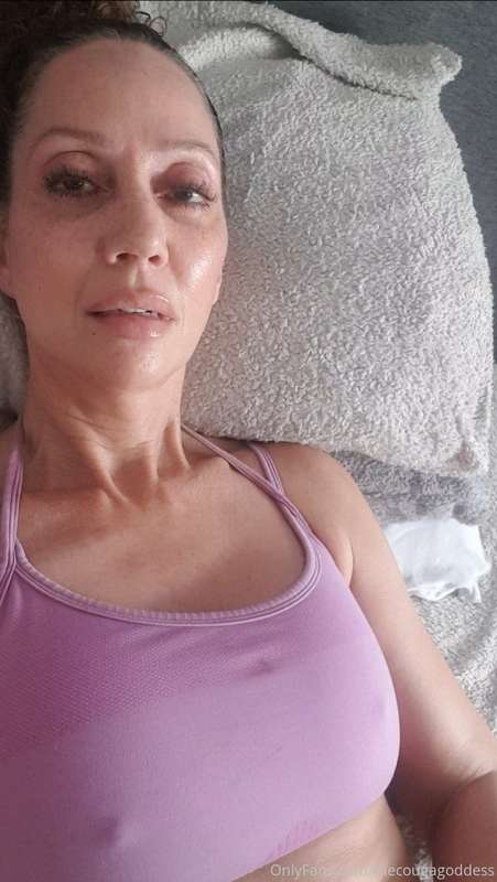 Morning quickie to get the day started right!😃🧡💛