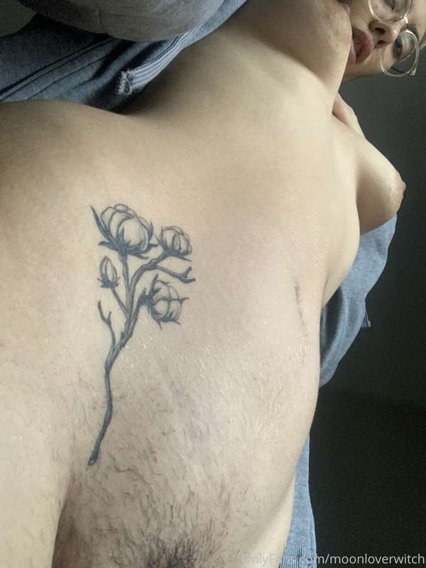 want to see me in this angle? 1