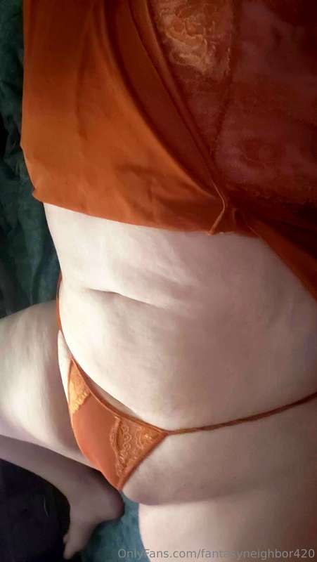I absolutley love this orange lingerie set from avidlove ❤️ 4