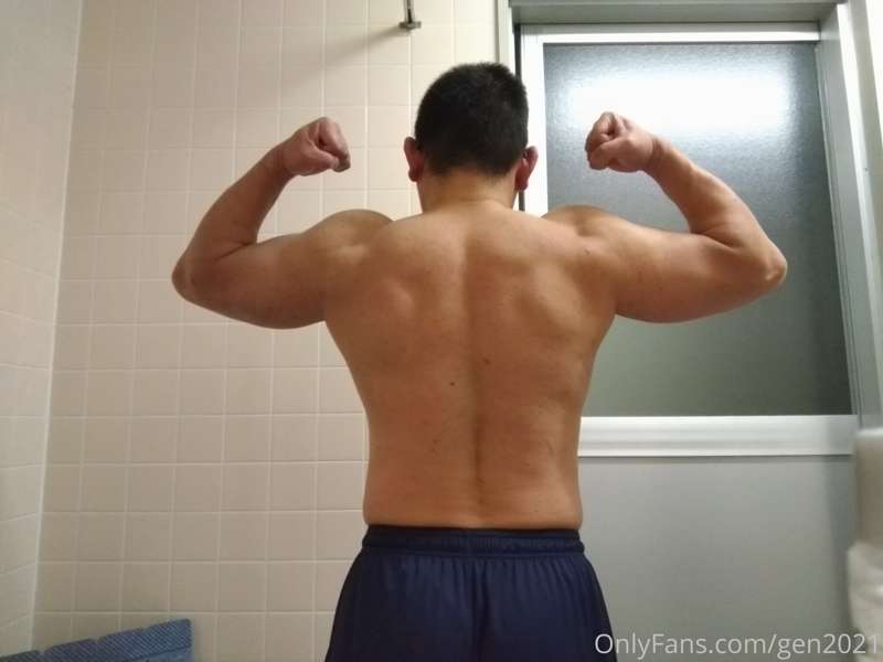 3年前、写真で見るとちょっと細いので成長してるんだろうか 21