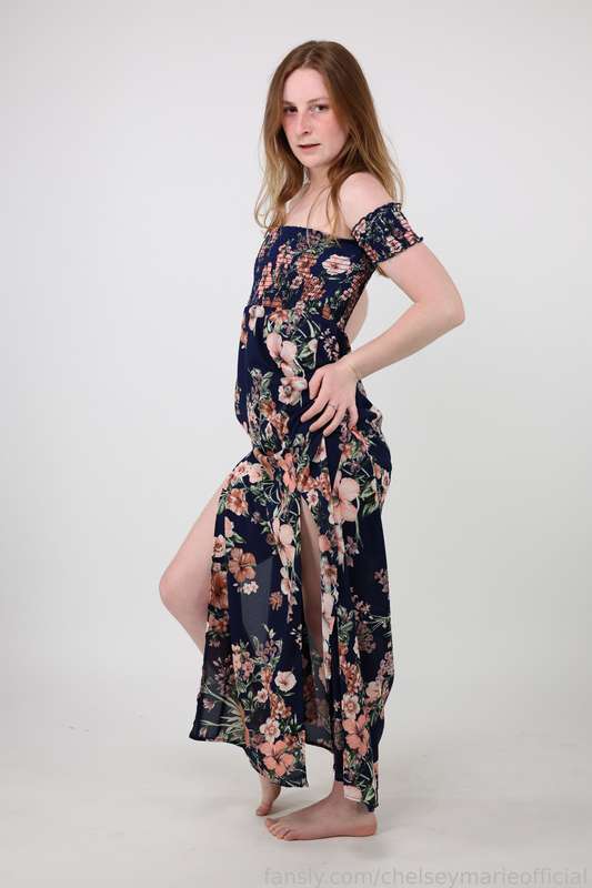 Chelseymarieofficial - Fansly - 06 May, 2025 25