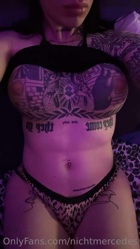 want u in bed with me 😣 1