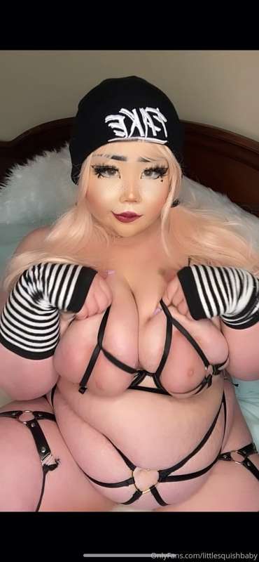 you get to see my pretty little pussy get pounded right  NOW..