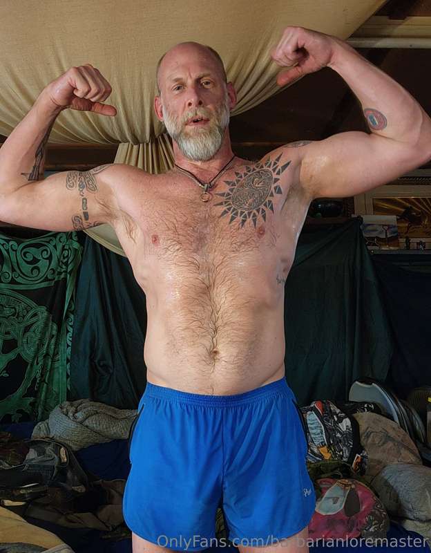 A whole lot of sweaty dad 