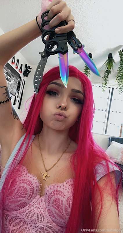 Some pics from this photo set 🍭🌩 pt. 1 19