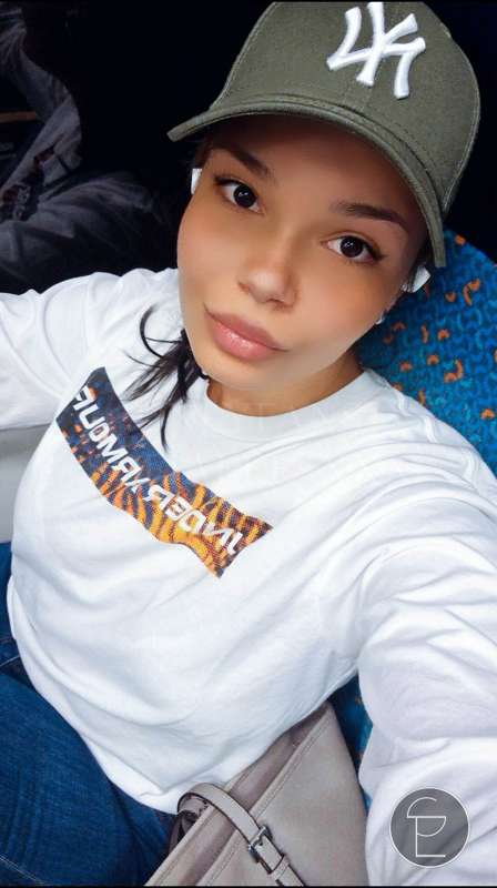 Damn! 🙈🙊🍀

On the train again, this time I'm going home! I'm..
