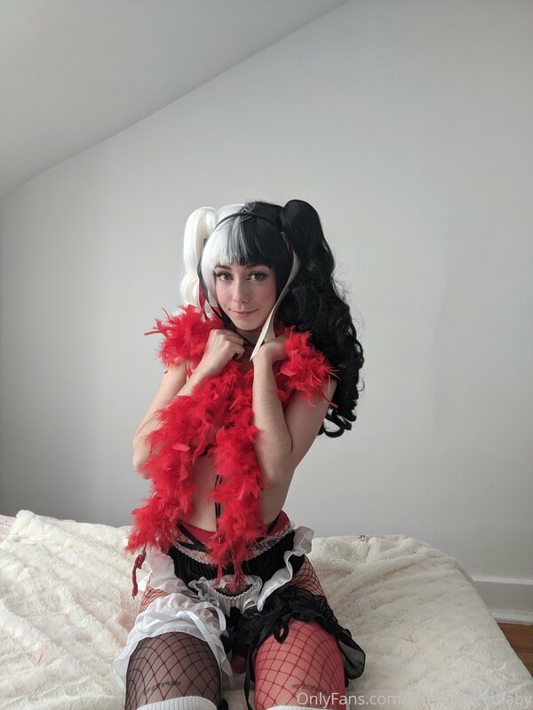 Wishing you the best valentine's day!! I wish we could netfl.. 15