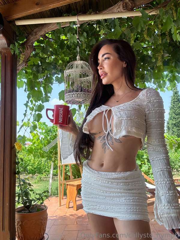 Caffeine now, pool later... care to join me in either? ☕💦