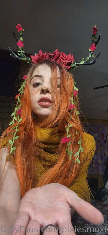Pixiesmoxie - Onlyfans - 24 Aug, 2023