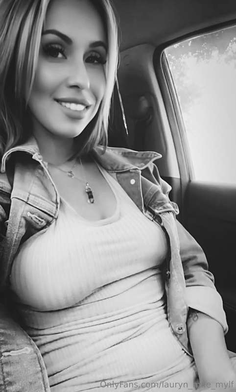 Happy Tuesday everyone. I hope you guys have a great day. 💋