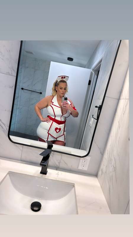 Sexy nurse Delicious 💋 2