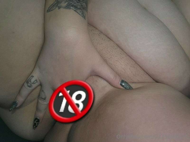 Titty kitty combo 😝😈 check ur DM 4 video
