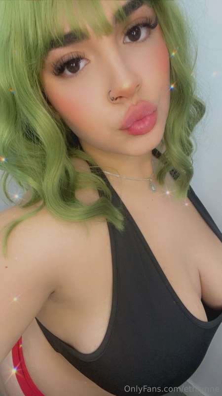 😘
