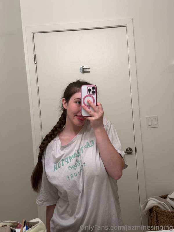 Bedtime shirt🤍